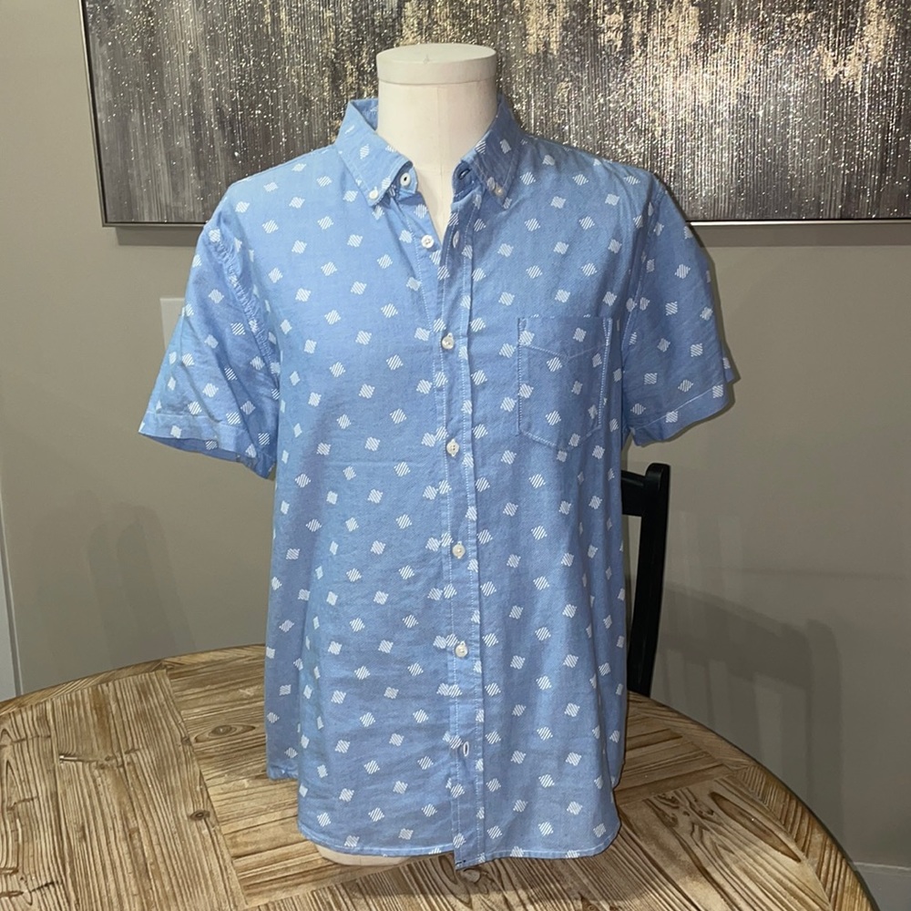 Men’s Button Down Shirt